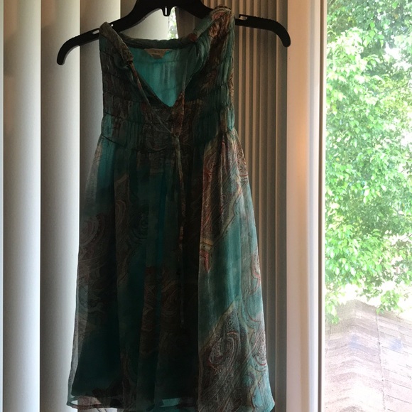 Sleeveless Aqua and Multicolor/Print Top - Picture 6 of 8